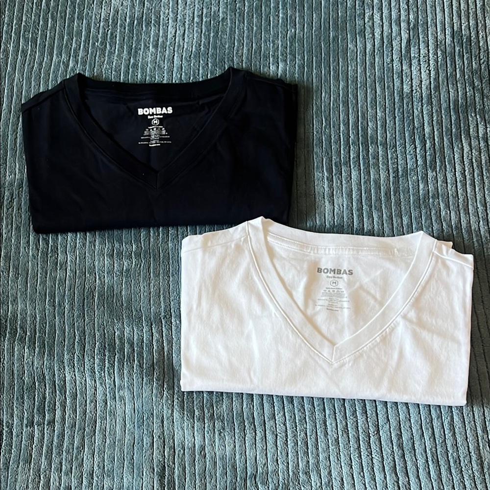 Bombas Kids V-Neck Shirts - Black and White